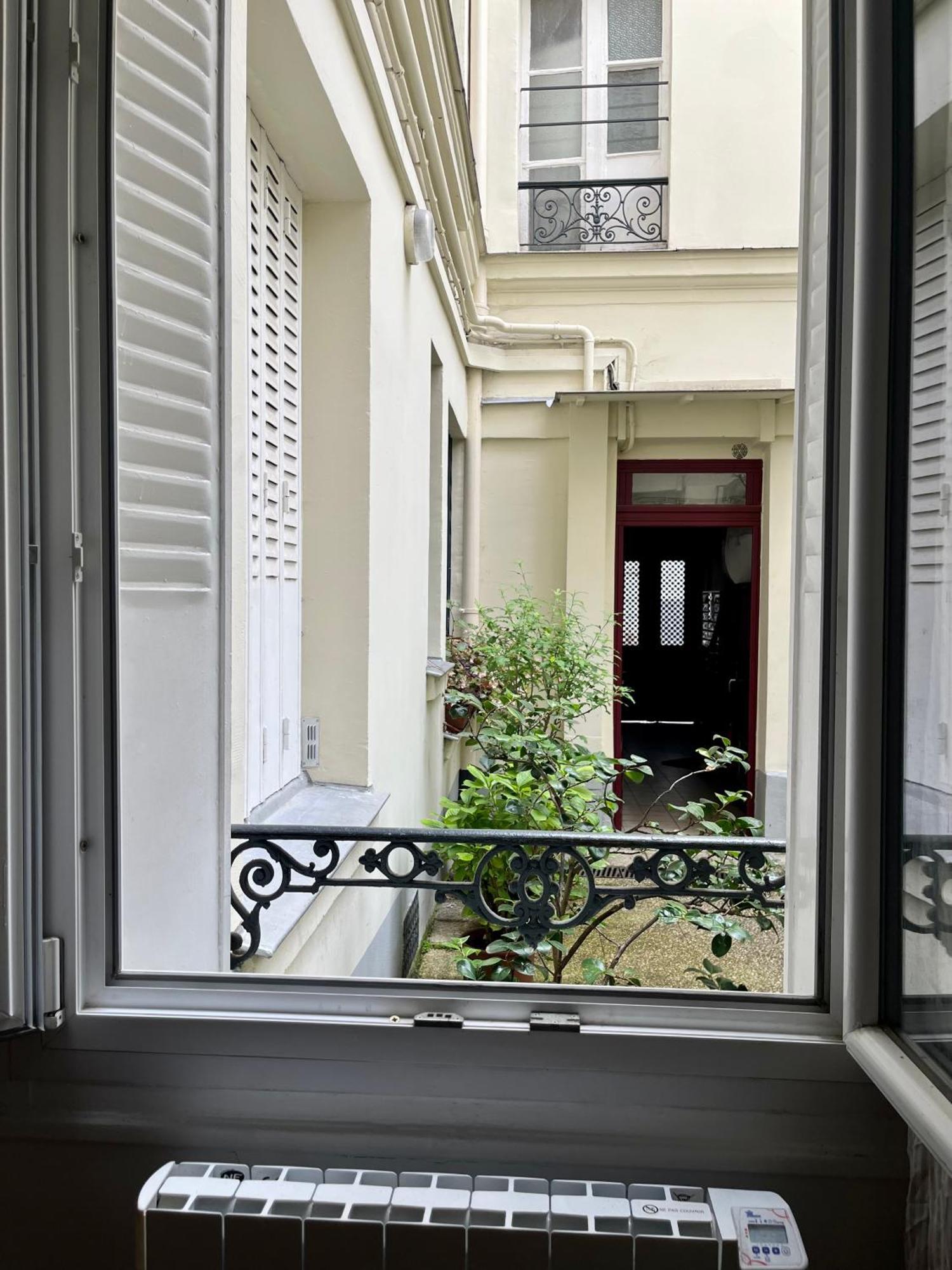 Apartment In Montmartre, Paris, Near Sacre-Coeur Read Host Profile For Booking Extérieur photo
