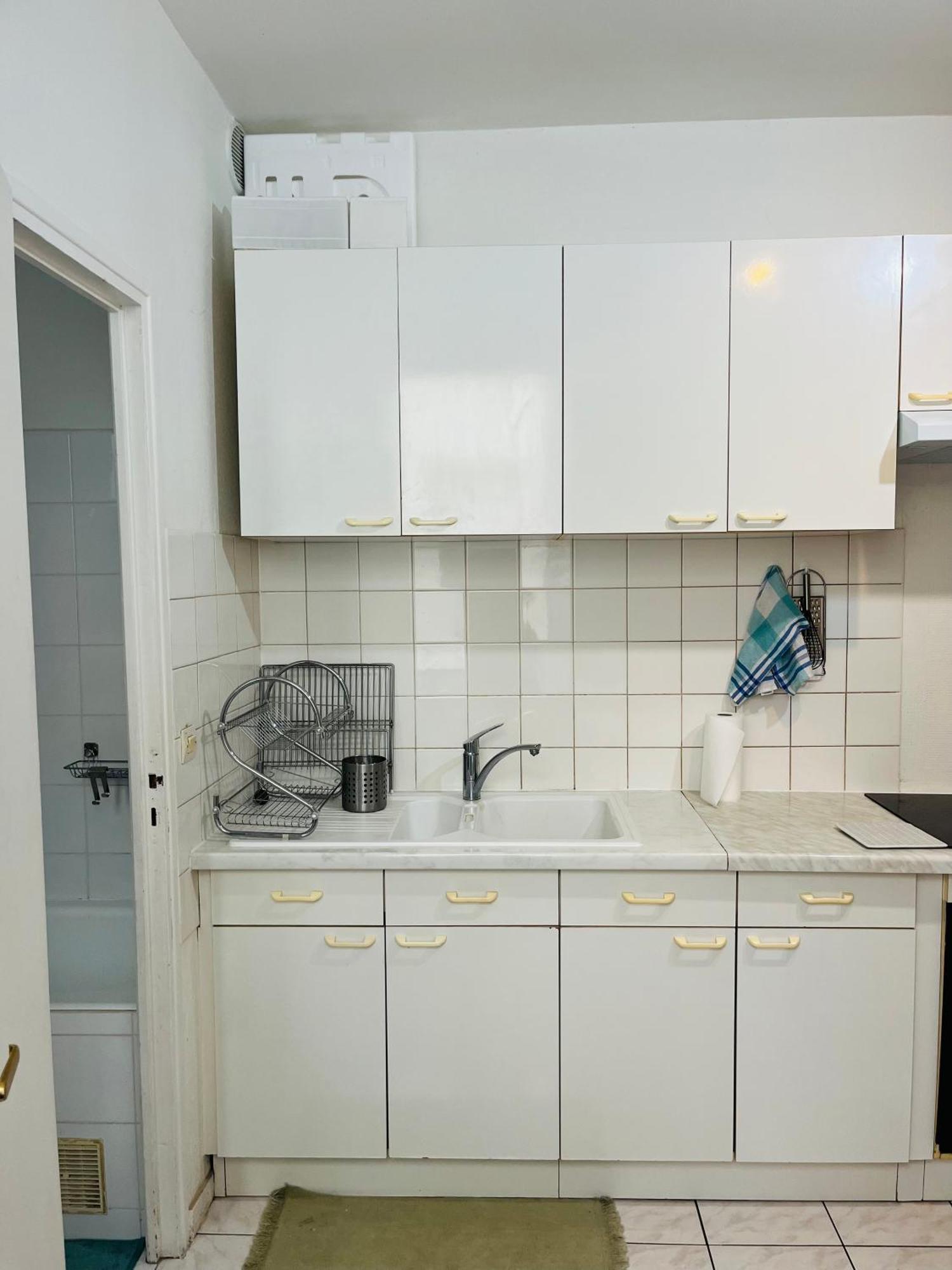 Apartment In Montmartre, Paris, Near Sacre-Coeur Read Host Profile For Booking Extérieur photo
