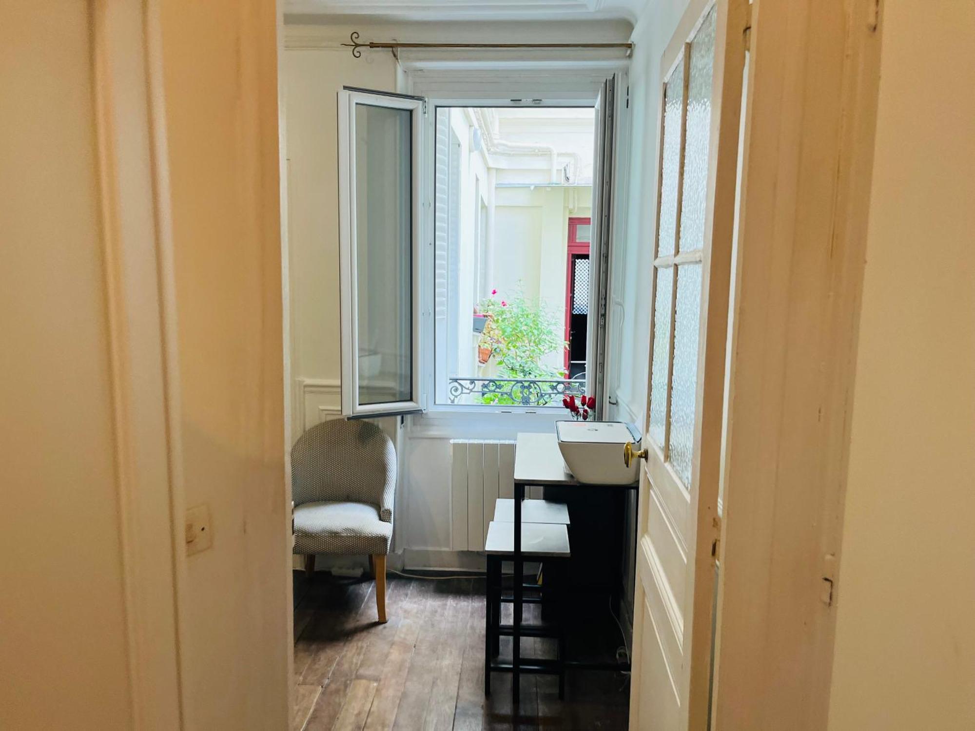 Apartment In Montmartre, Paris, Near Sacre-Coeur Read Host Profile For Booking Extérieur photo